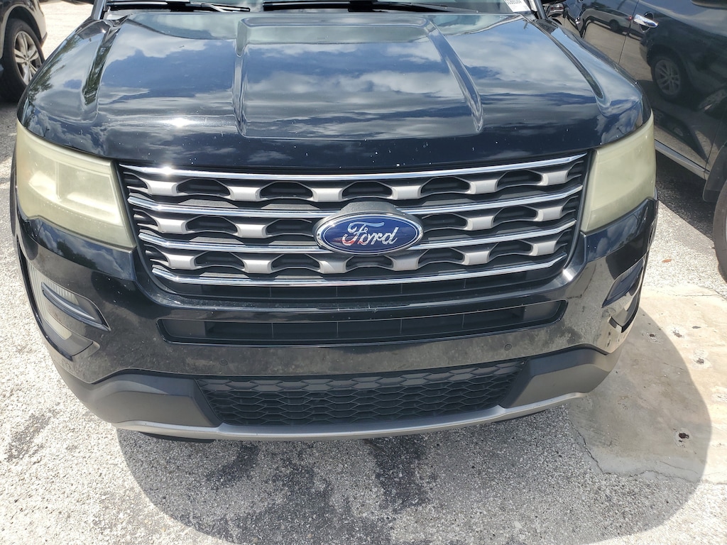 Used 2016 Ford Explorer XLT FWD XLT
