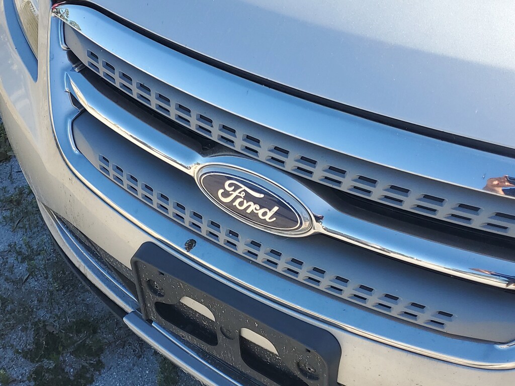 Used 2011 Ford Taurus Limited Sedan