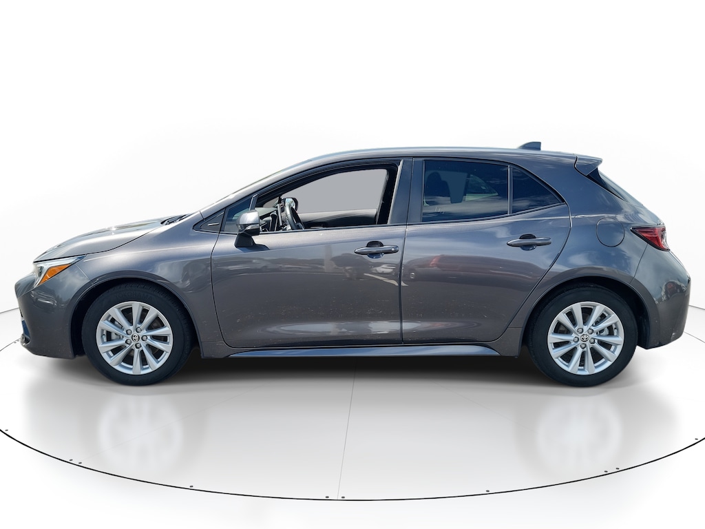 Used 2023 Toyota Corolla Hatchback SE SE CVT