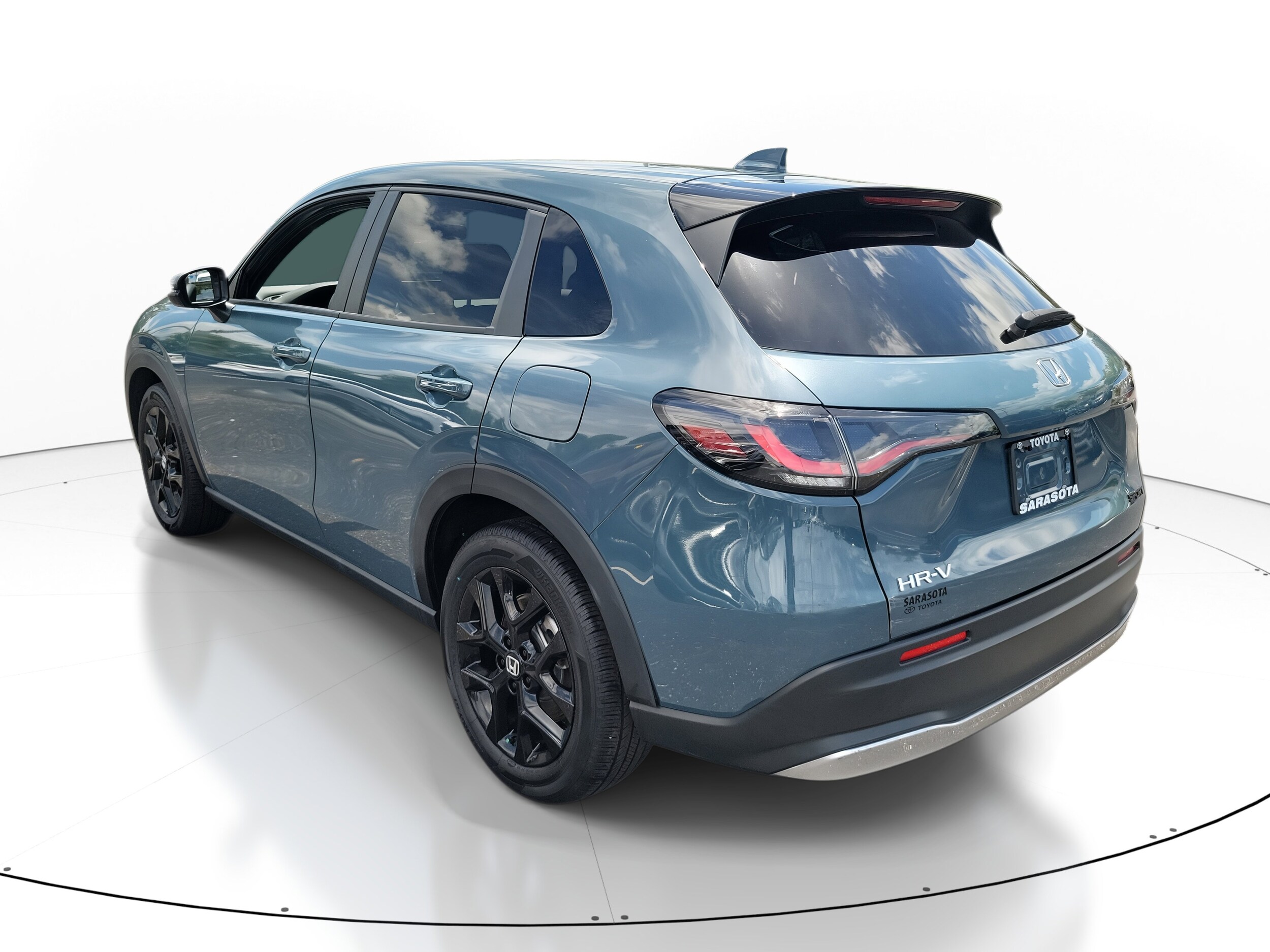 2024 Honda HR-V Sport 2WD photo 4