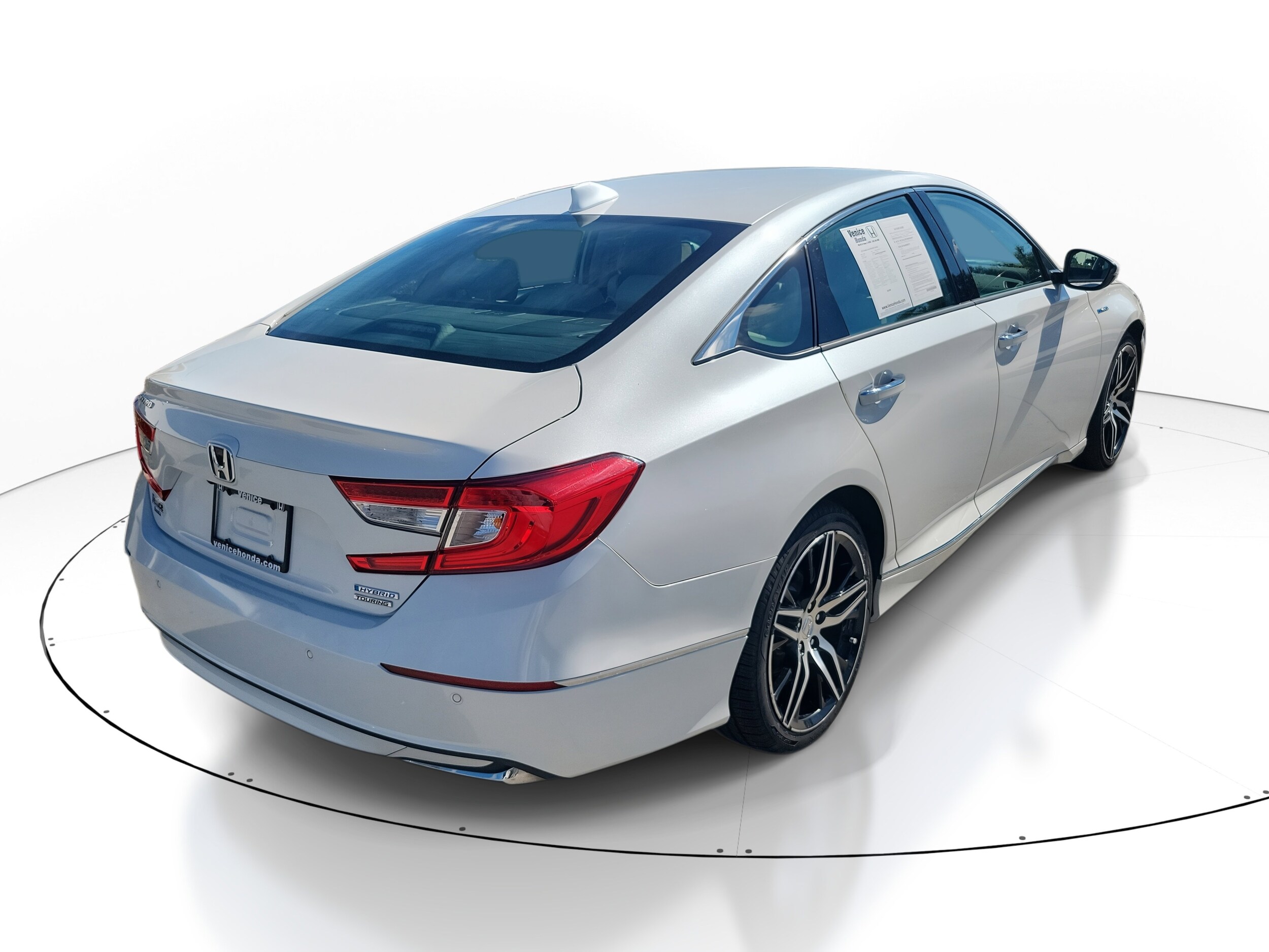 2022 Honda Accord Hybrid Touring photo 3