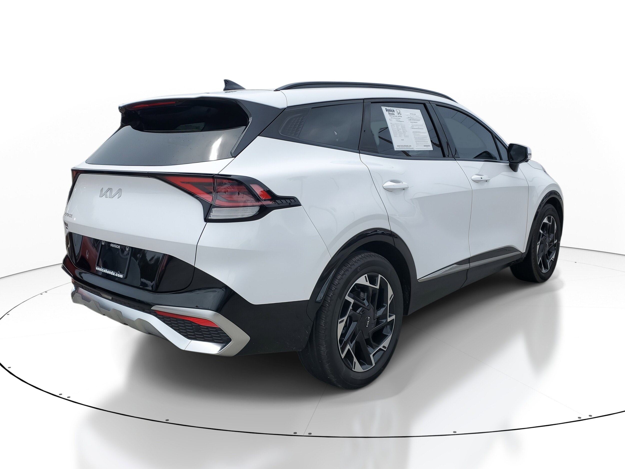 2025 Kia Sportage photo 4