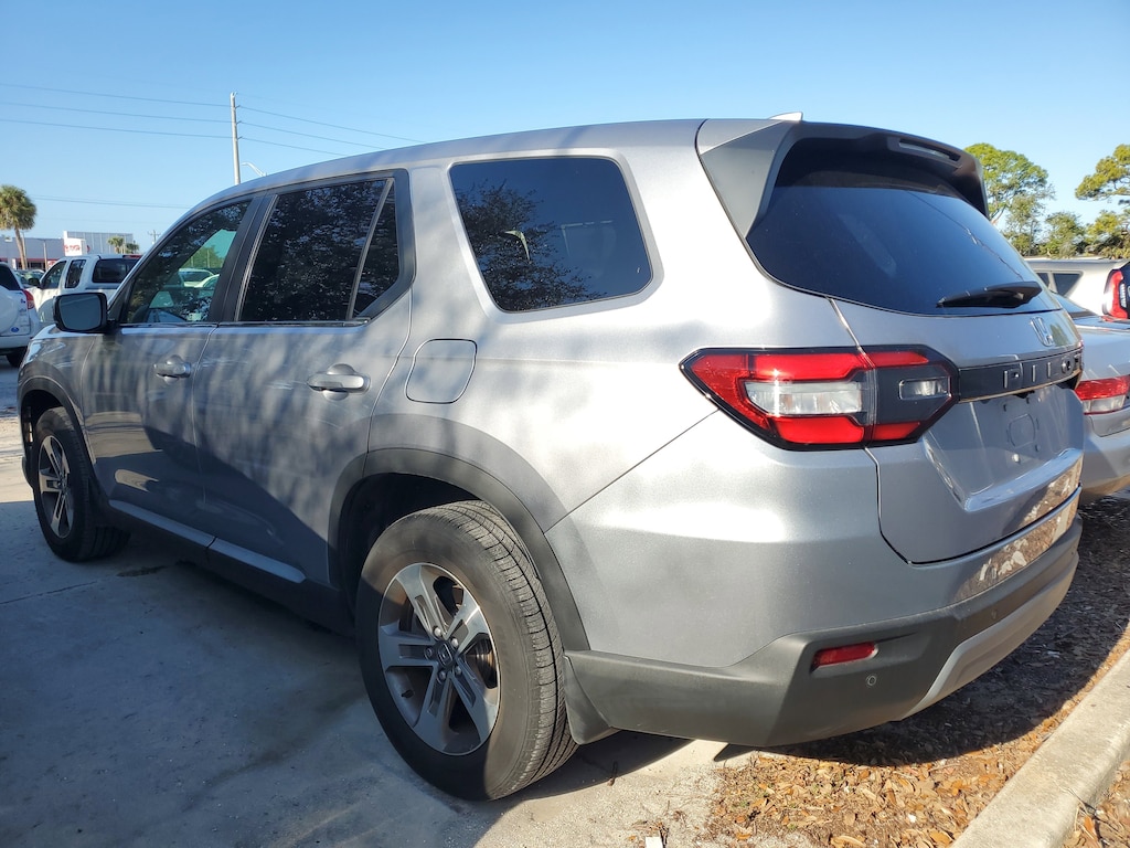 Used 2025 Honda Pilot EX-L EX-L 2WD