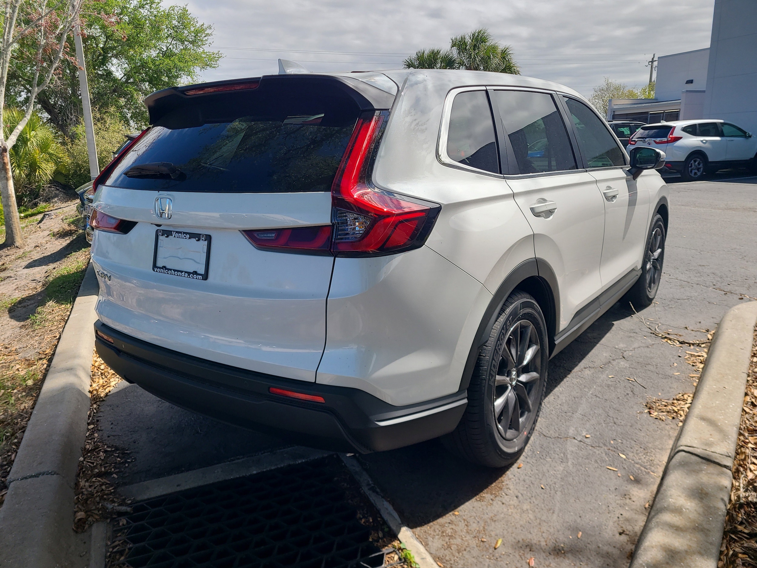 2026 Honda CR-V EX-L - Photo 6