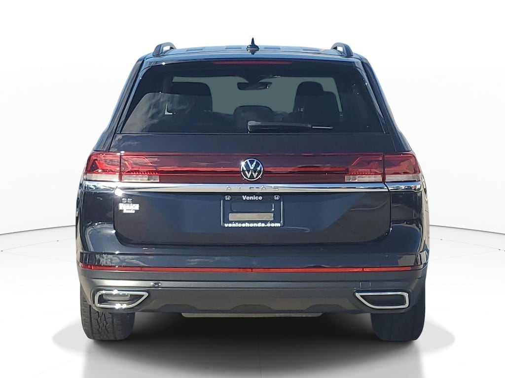 Used 2024 Volkswagen Atlas 2.0T SE 2.0T SE FWD