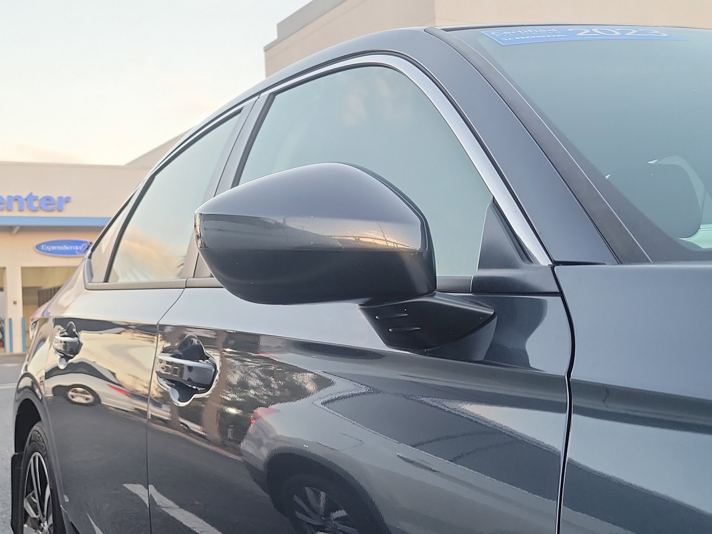 2023 Honda Civic Hatchback LX photo 4