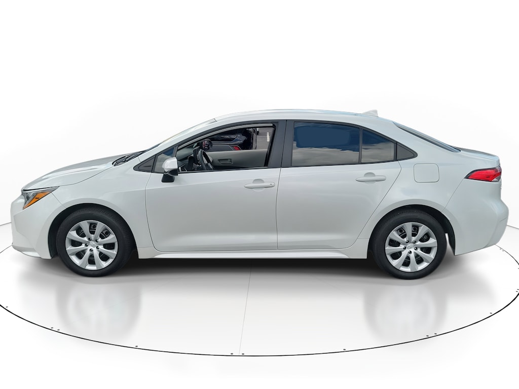 Used 2024 Toyota Corolla LE LE CVT