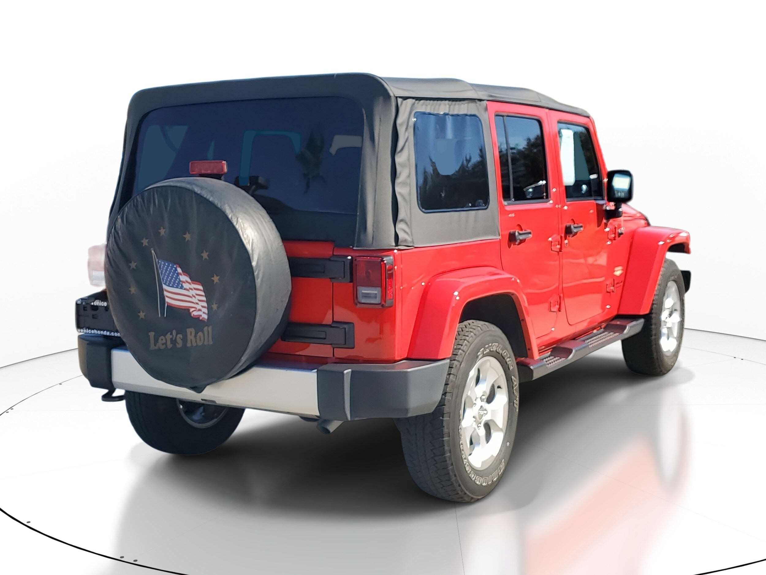2015 Jeep Wrangler Unlimited Sahara photo 4