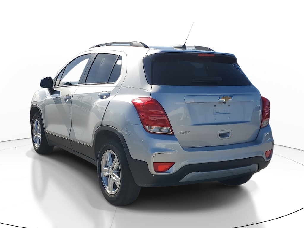 Used 2022 Chevrolet Trax LT FWD LT