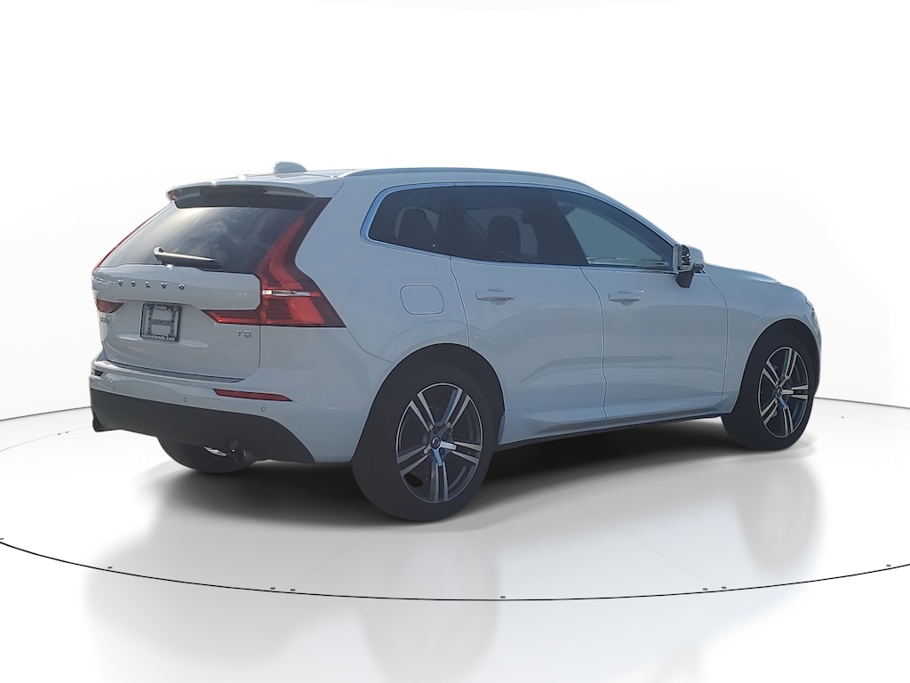 Used 2021 Volvo XC60 Momentum T5 FWD Momentum