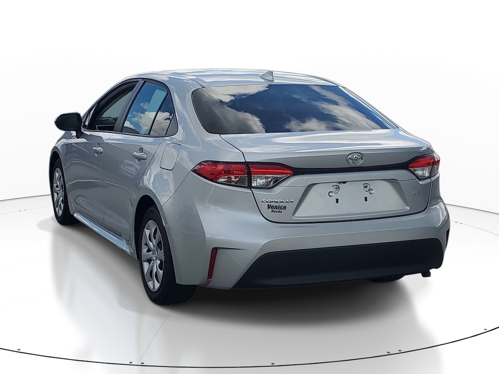 Used 2025 Toyota Corolla LE LE CVT