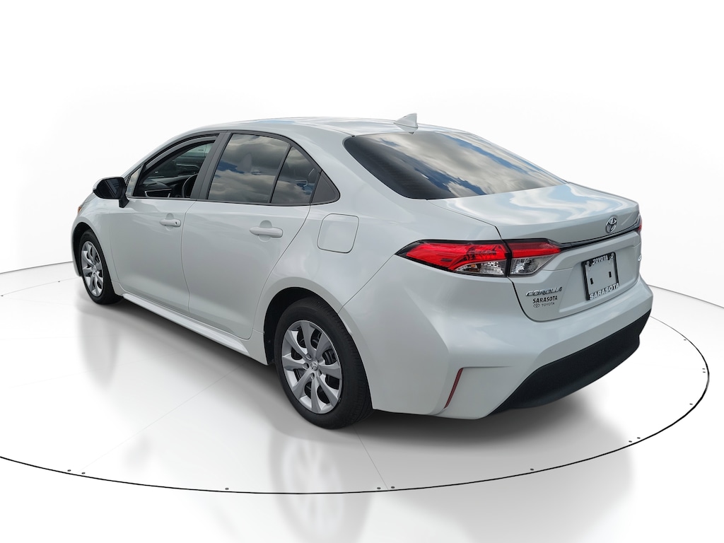 Used 2024 Toyota Corolla LE LE CVT