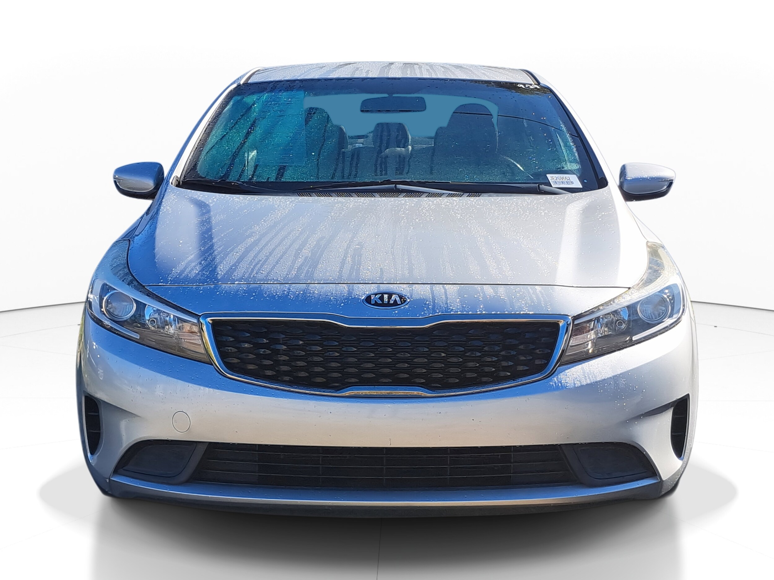 2018 Kia Forte LX Base photo 2