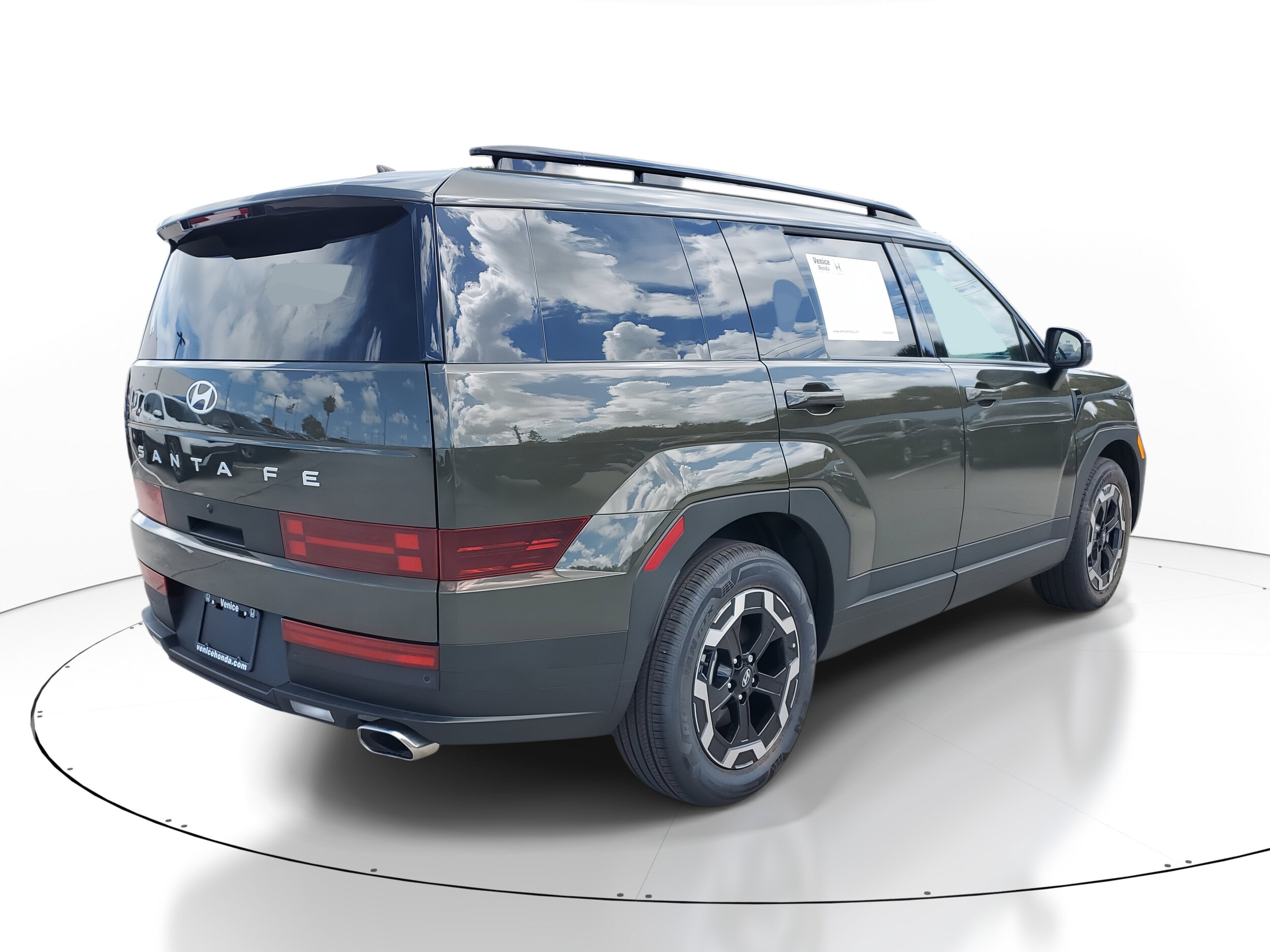 2025 Hyundai Santa Fe SEL photo 4