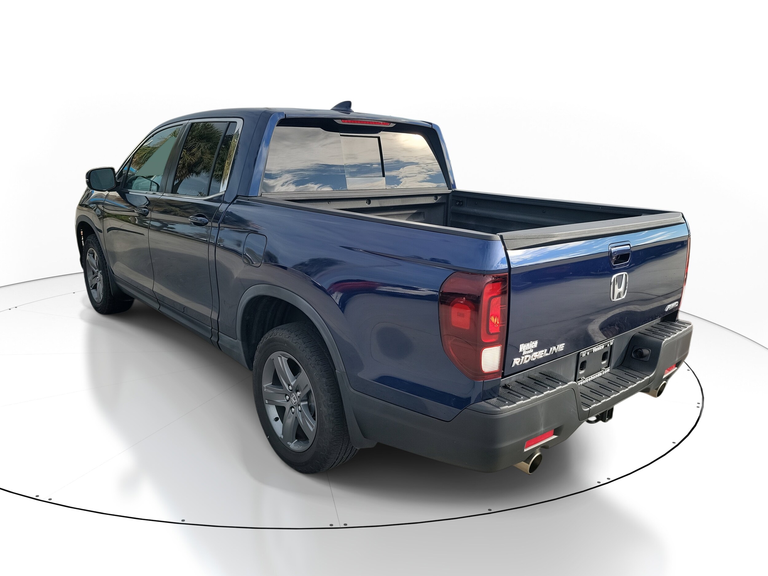 2022 Honda Ridgeline RTL photo 3
