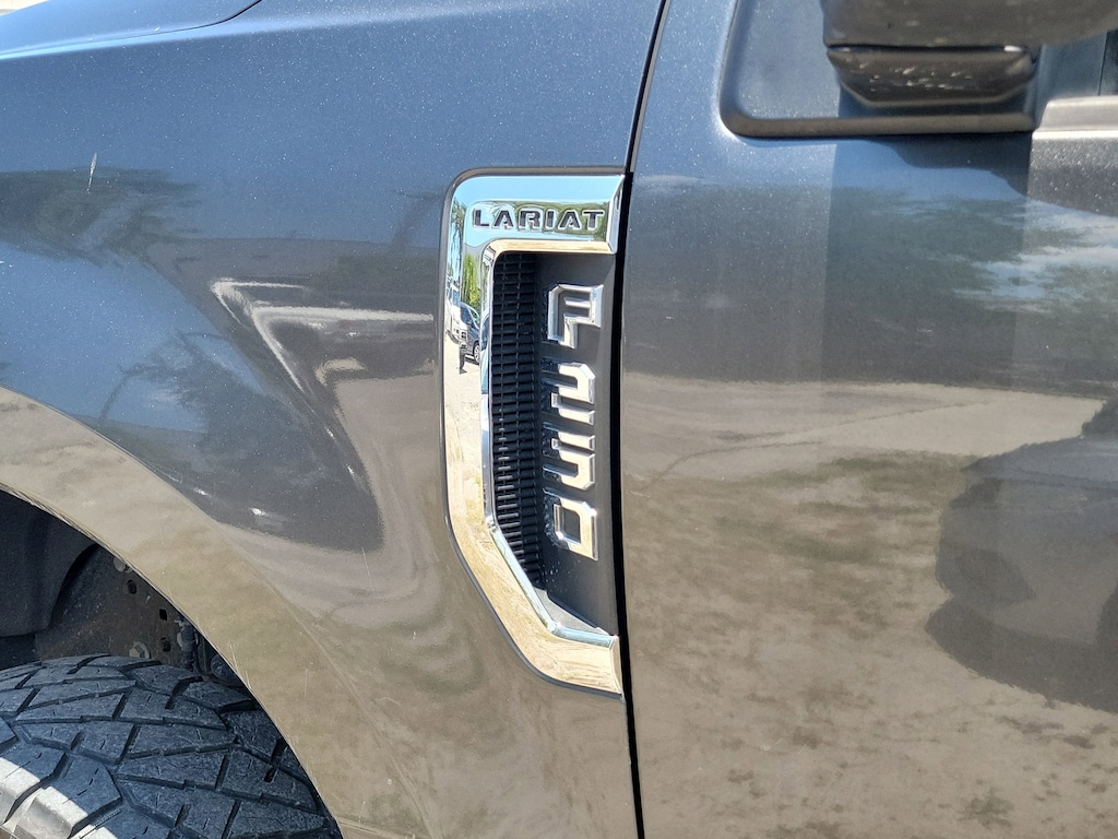 Used 2017 Ford Super Duty F-250 SRW Lariat