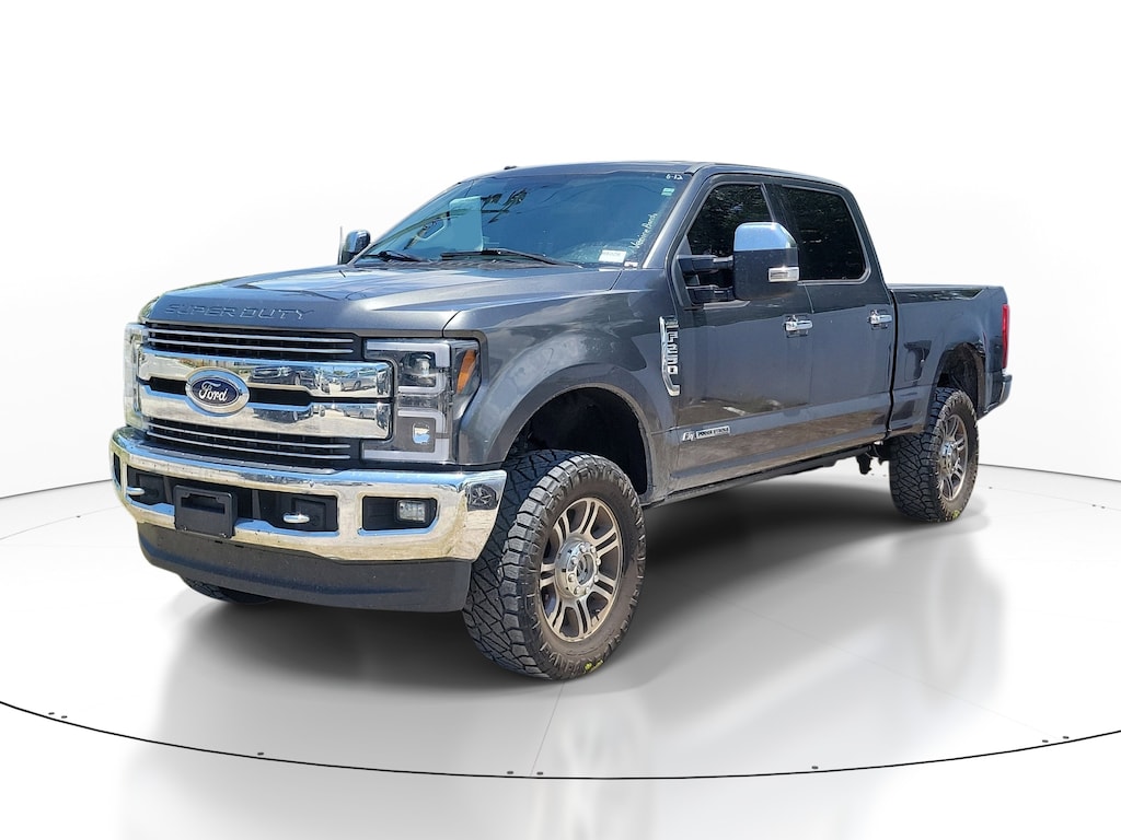 Used 2017 Ford Super Duty F-250 SRW Lariat