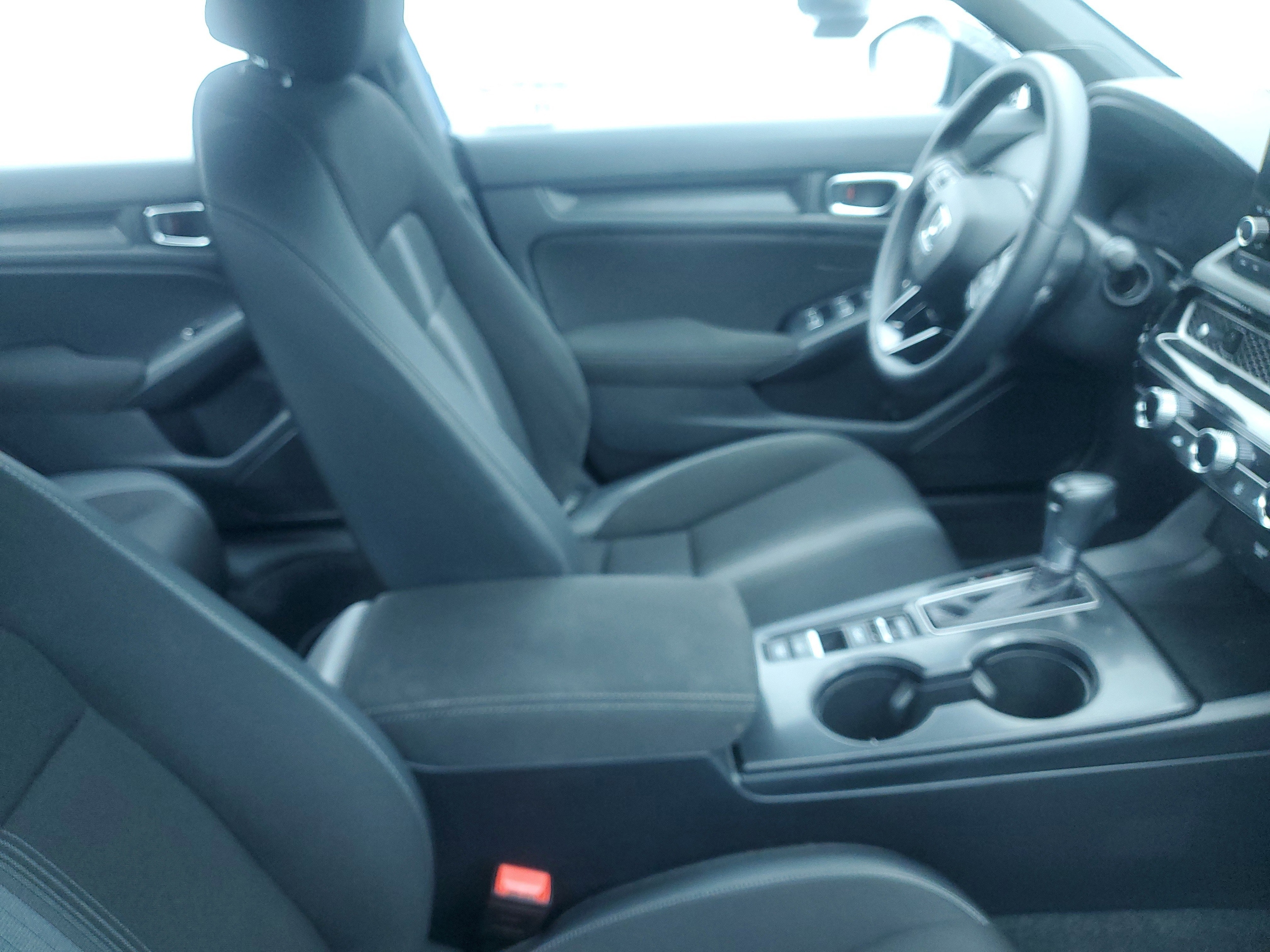 2022 Honda Civic Sport photo 2