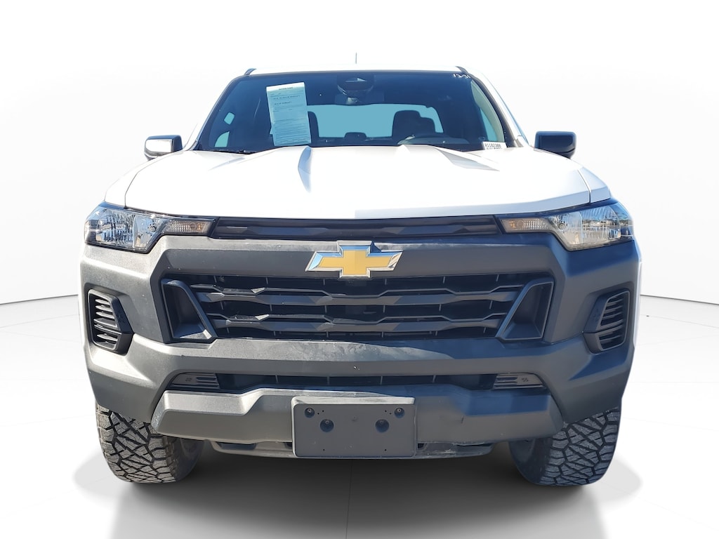 Used 2024 Chevrolet Colorado 2WD Work Truck 2WD Crew Cab WT