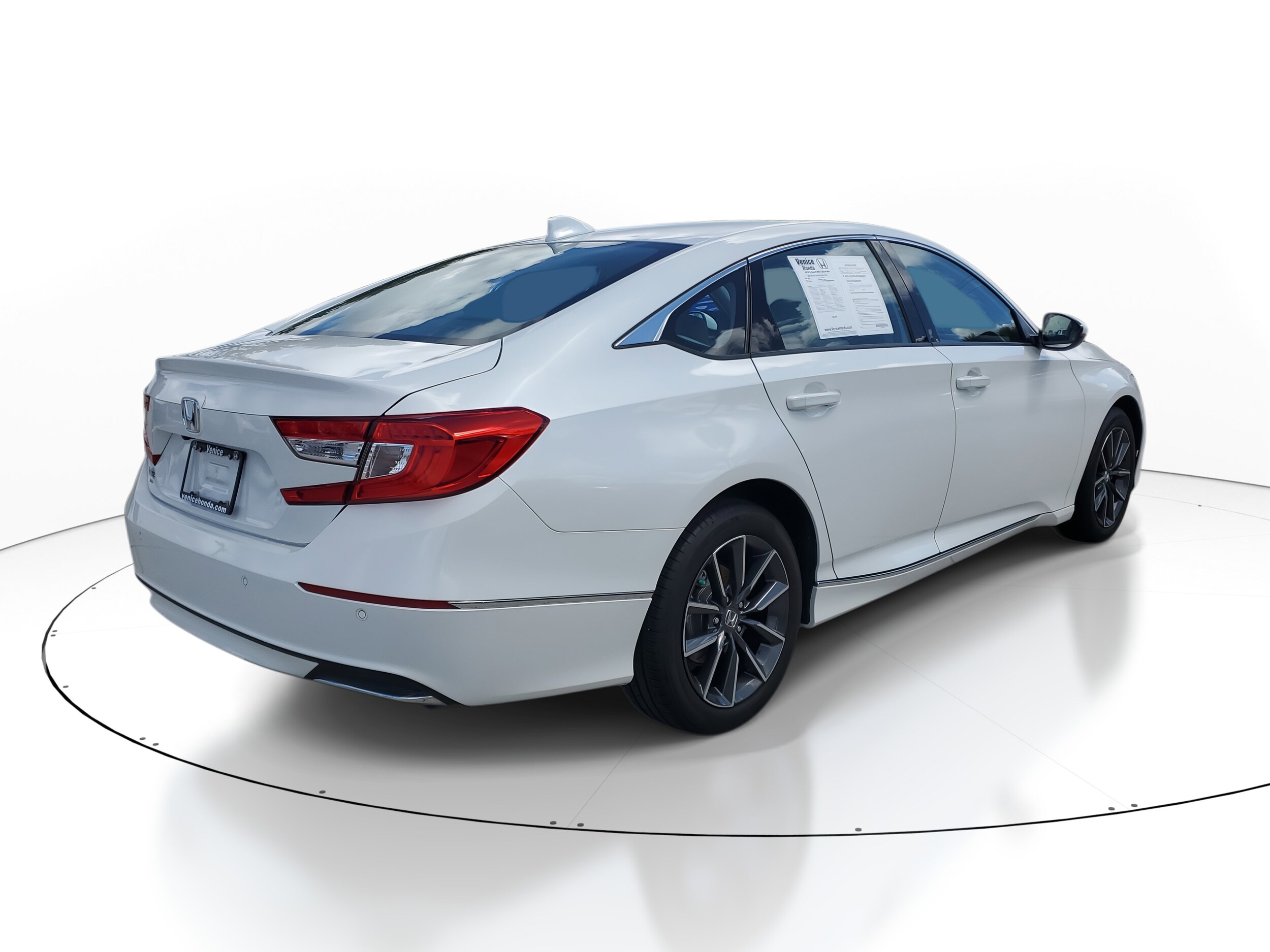 2021 Honda Accord EX-L 1.5T photo 4