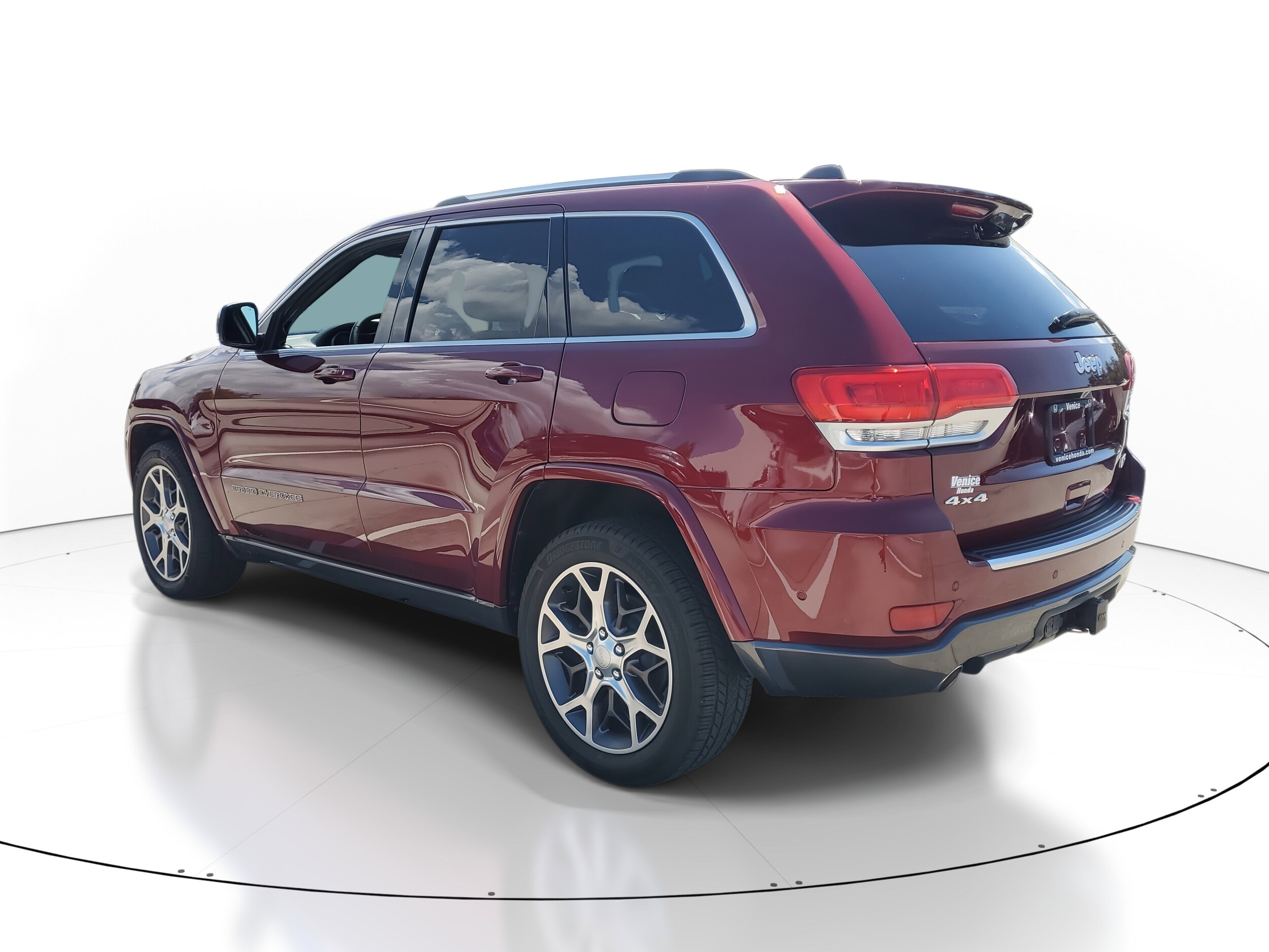 2018 Jeep Grand Cherokee Sterling Edition photo 3