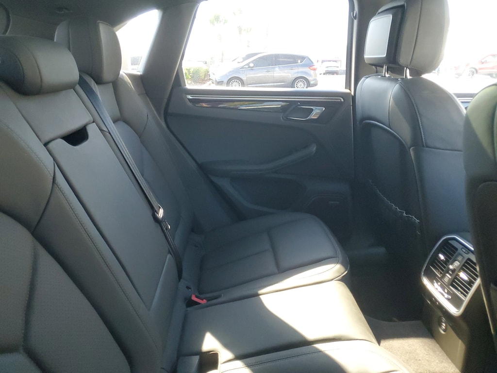 Used 2018 Porsche Macan S S AWD