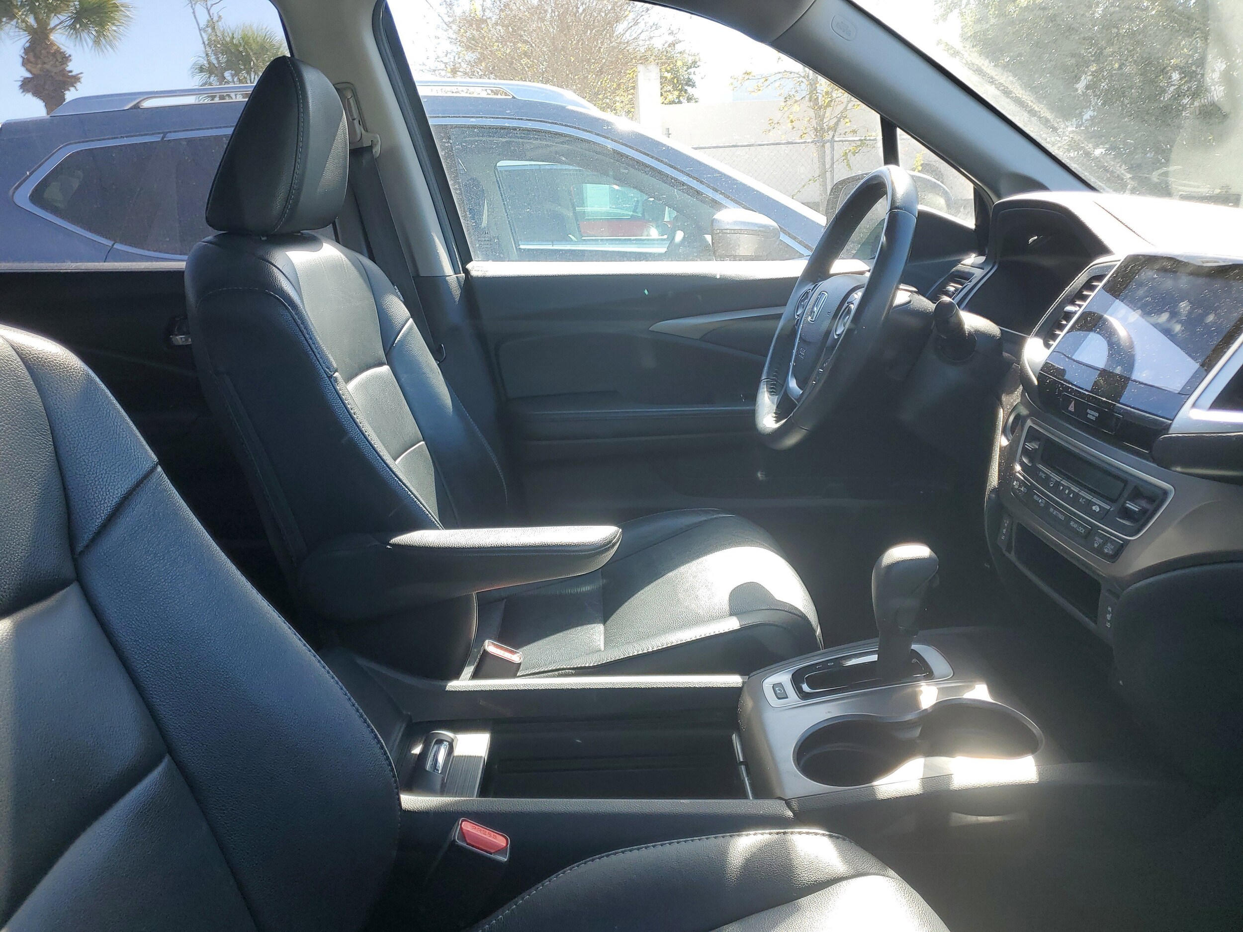 2016 Honda Pilot EX-L photo 2