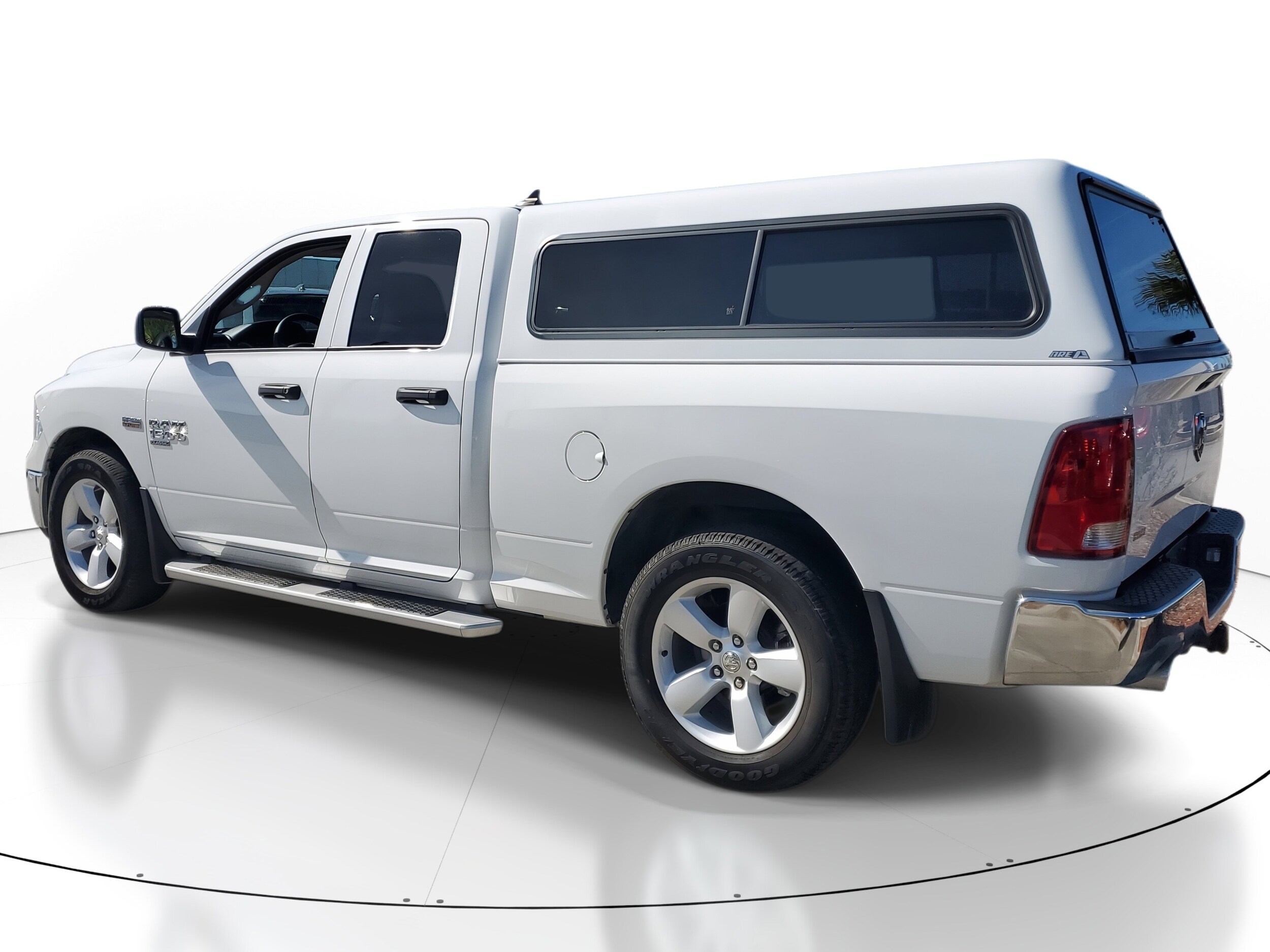 2024 Ram 1500 Classic Tradesman photo 3