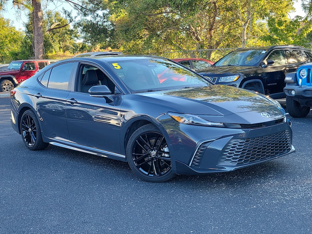 Used 2025 Toyota Camry