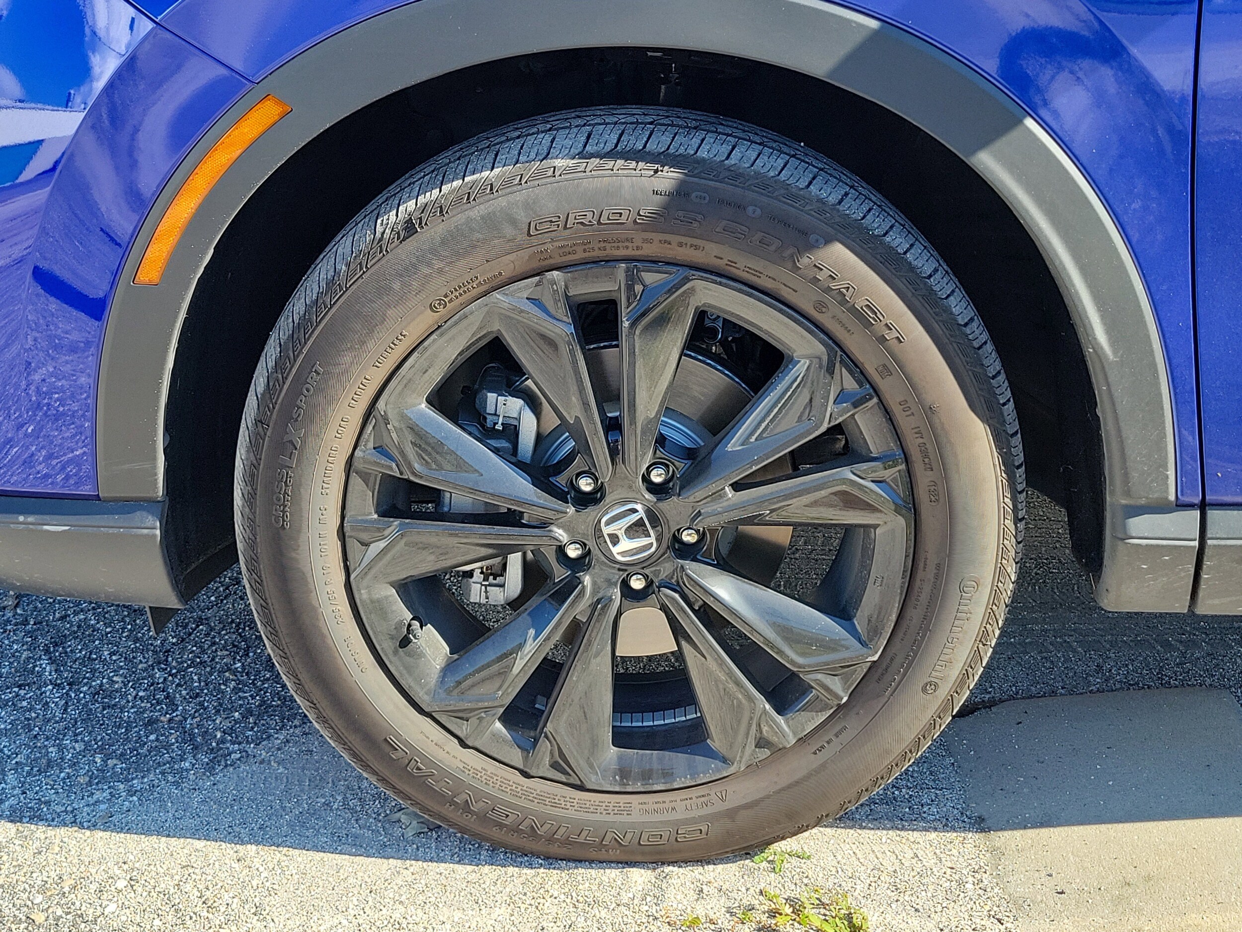2023 Honda CR-V Hybrid Sport Touring photo 3