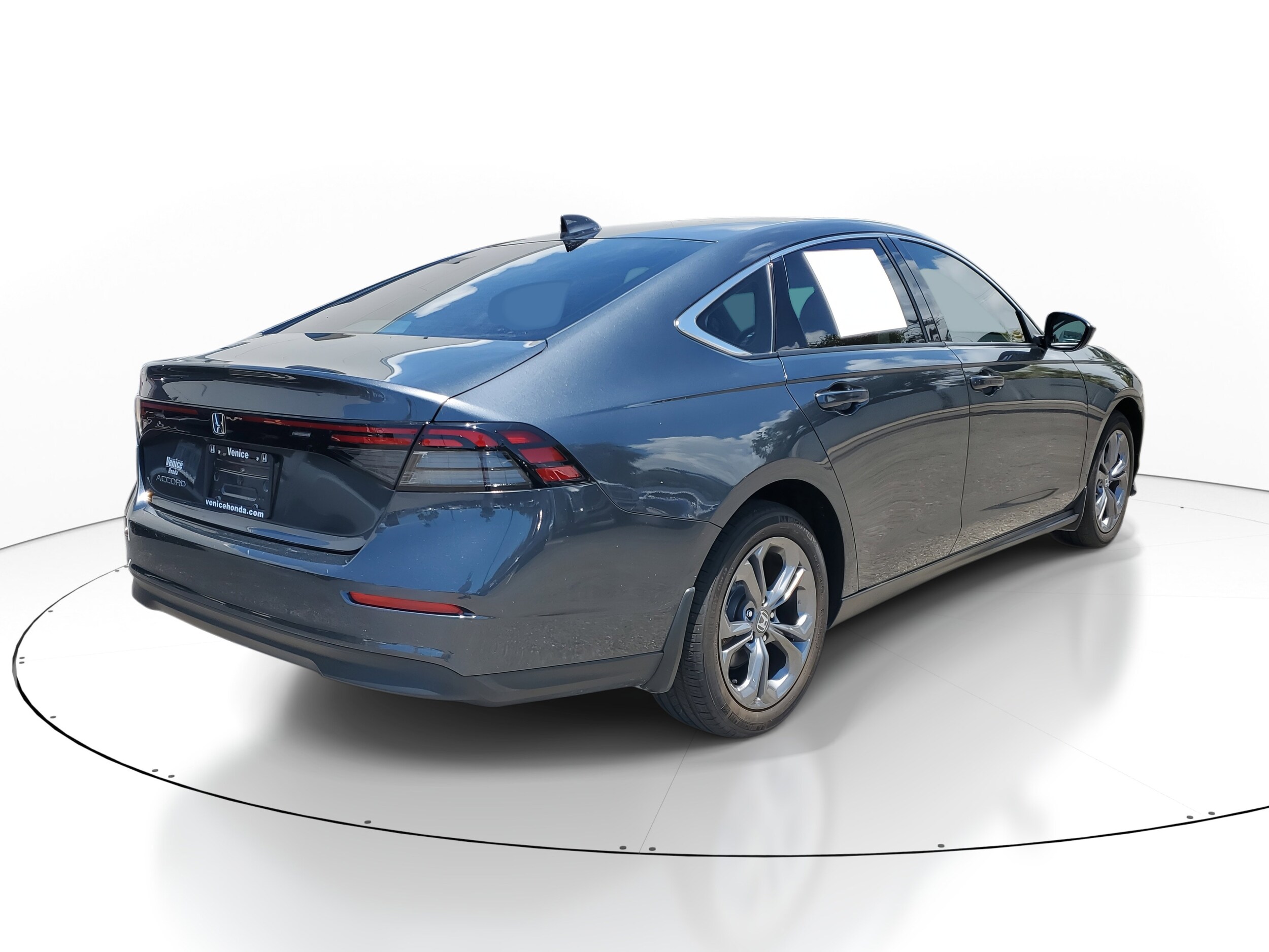 2024 Honda Accord EX photo 4