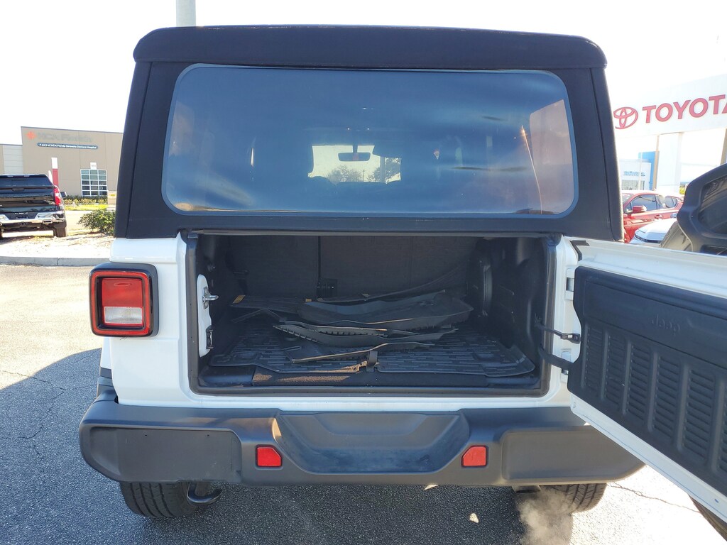 Used 2020 Jeep Wrangler Unlimited Sahara Sahara 4x4