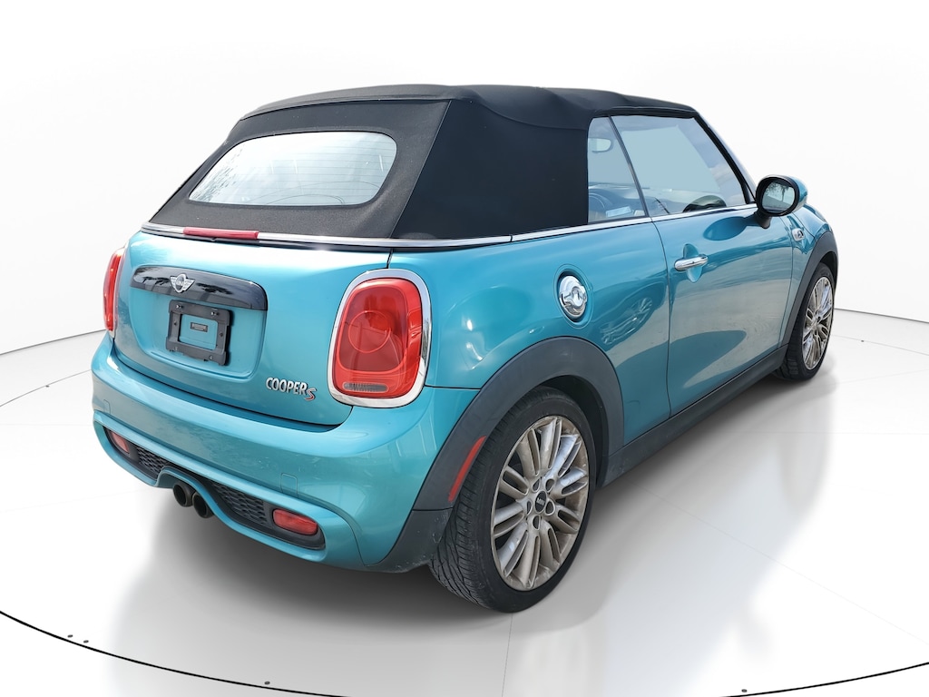 2017 Mini Cooper Convertible S photo 4