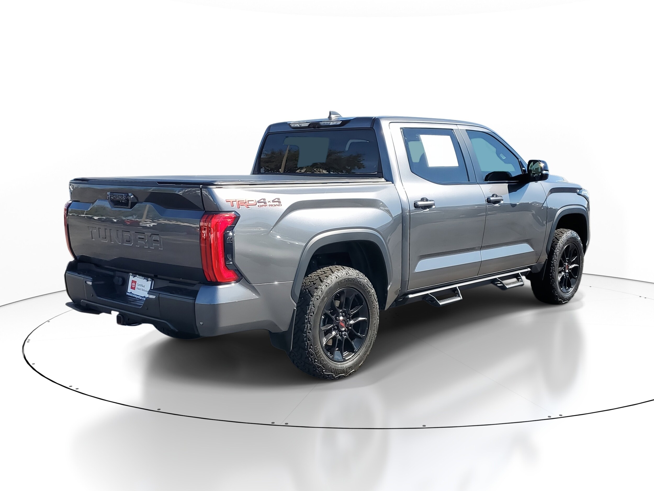 2024 Toyota Tundra Limited photo 4