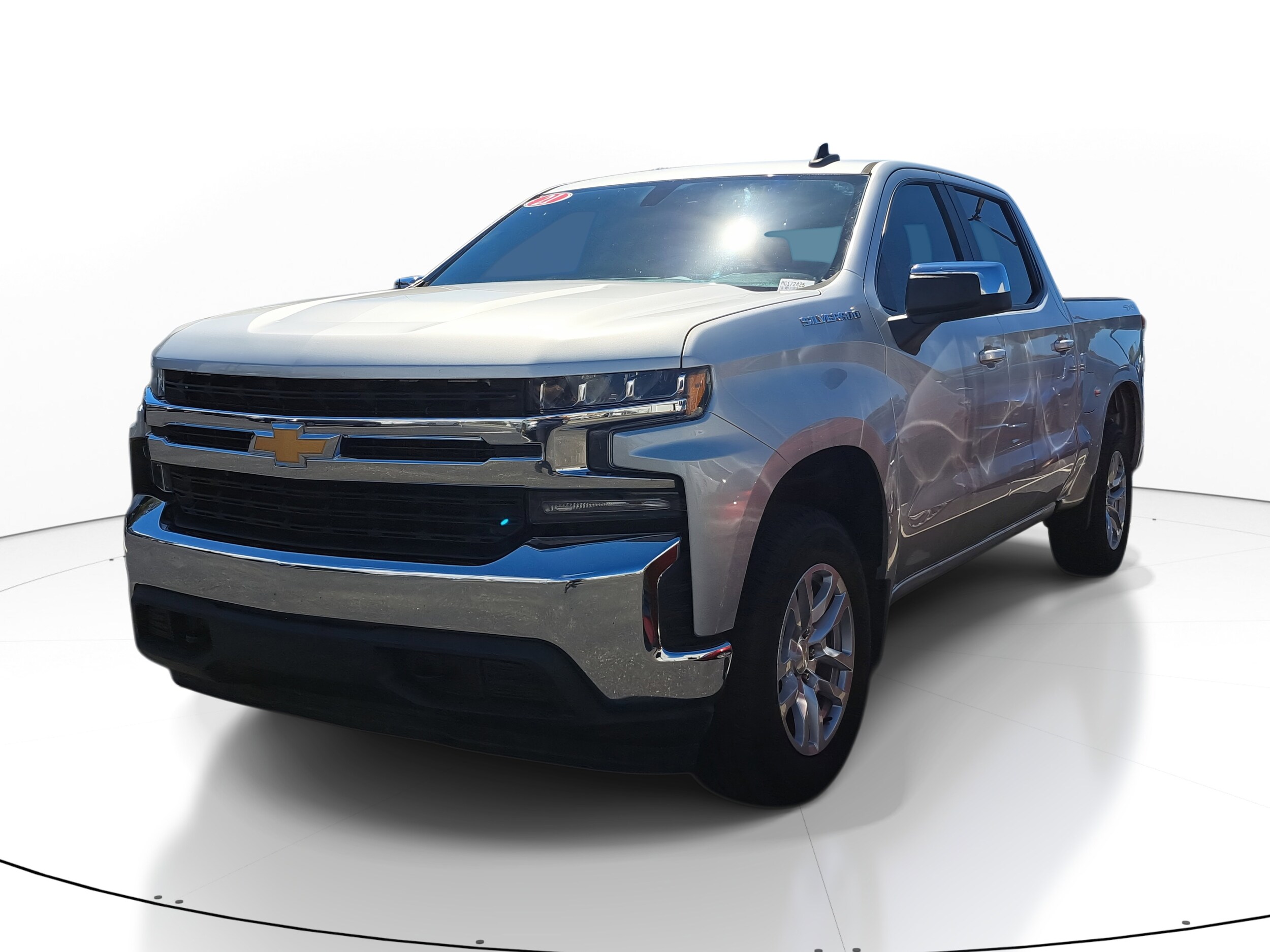 2021 Chevrolet Silverado 1500 LT photo 3