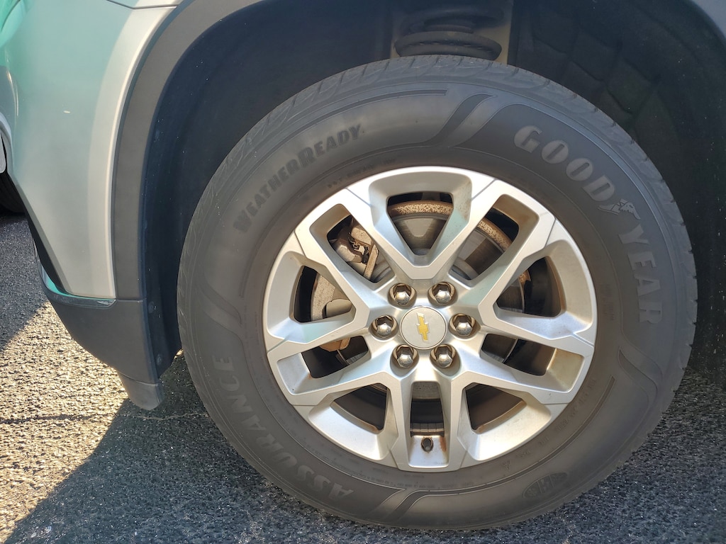 Used 2019 Chevrolet Traverse LT Cloth w/1LT SUV