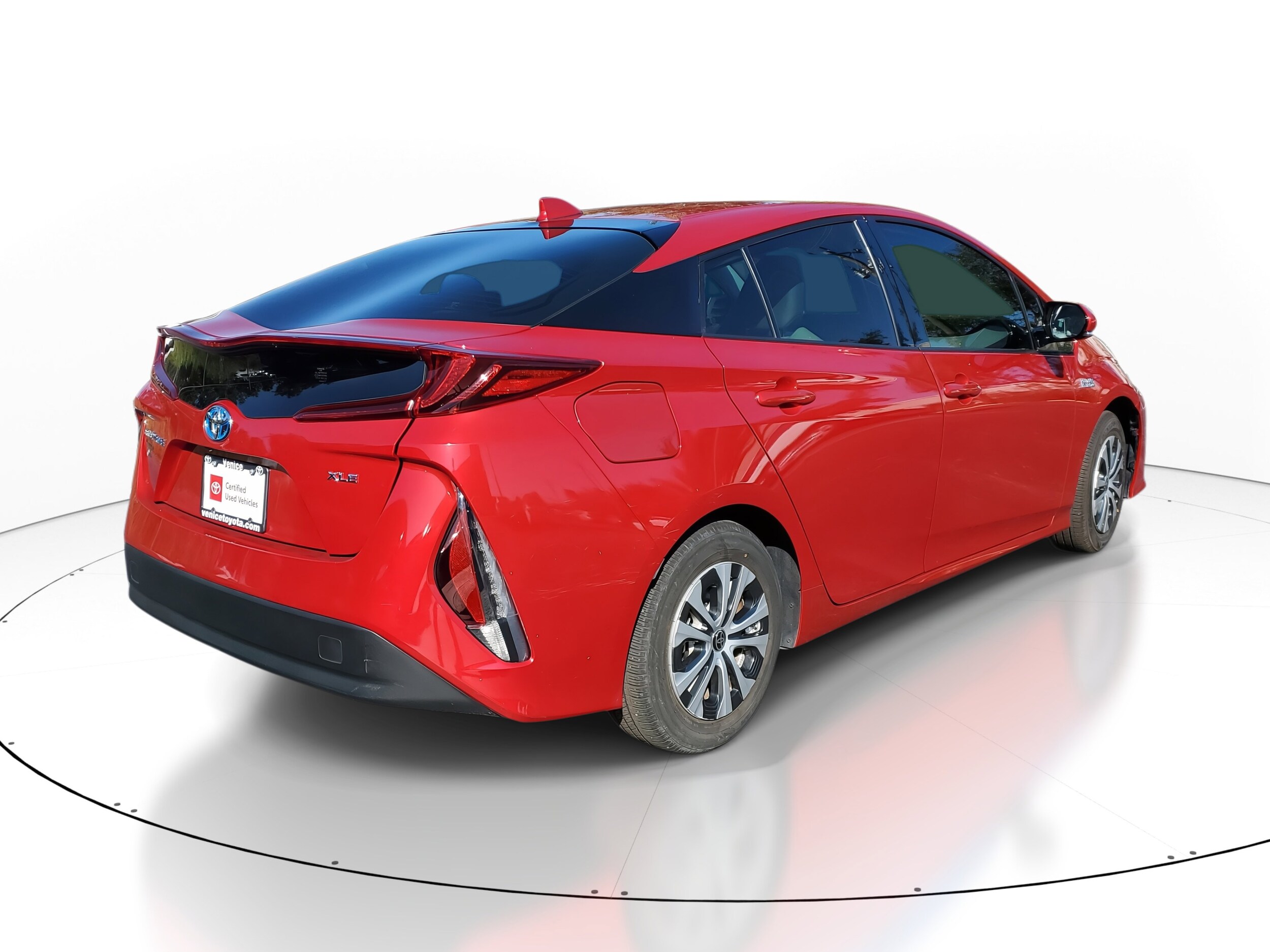 2020 Toyota Prius Prime XLE photo 3