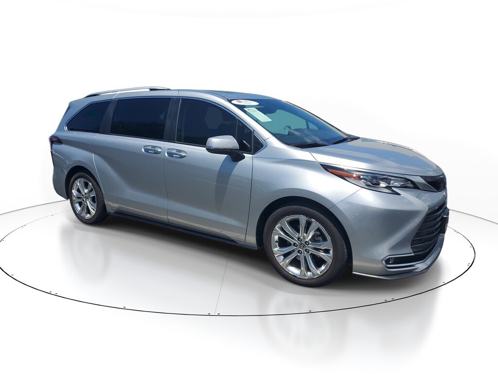 Certified 2023 Toyota Sienna Platinum 7 Passenger Van Passenger Van