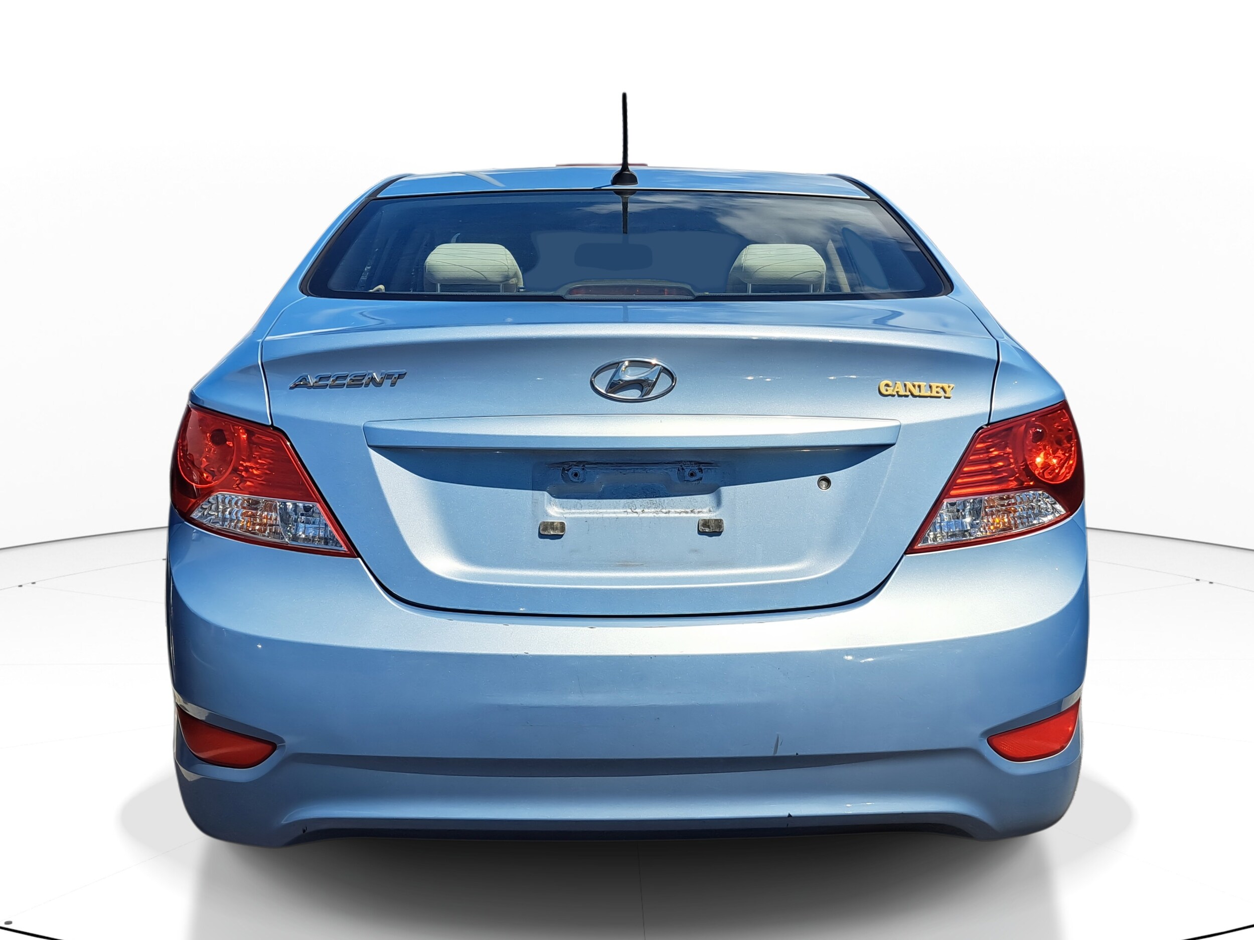 2014 Hyundai Accent GLS photo 4