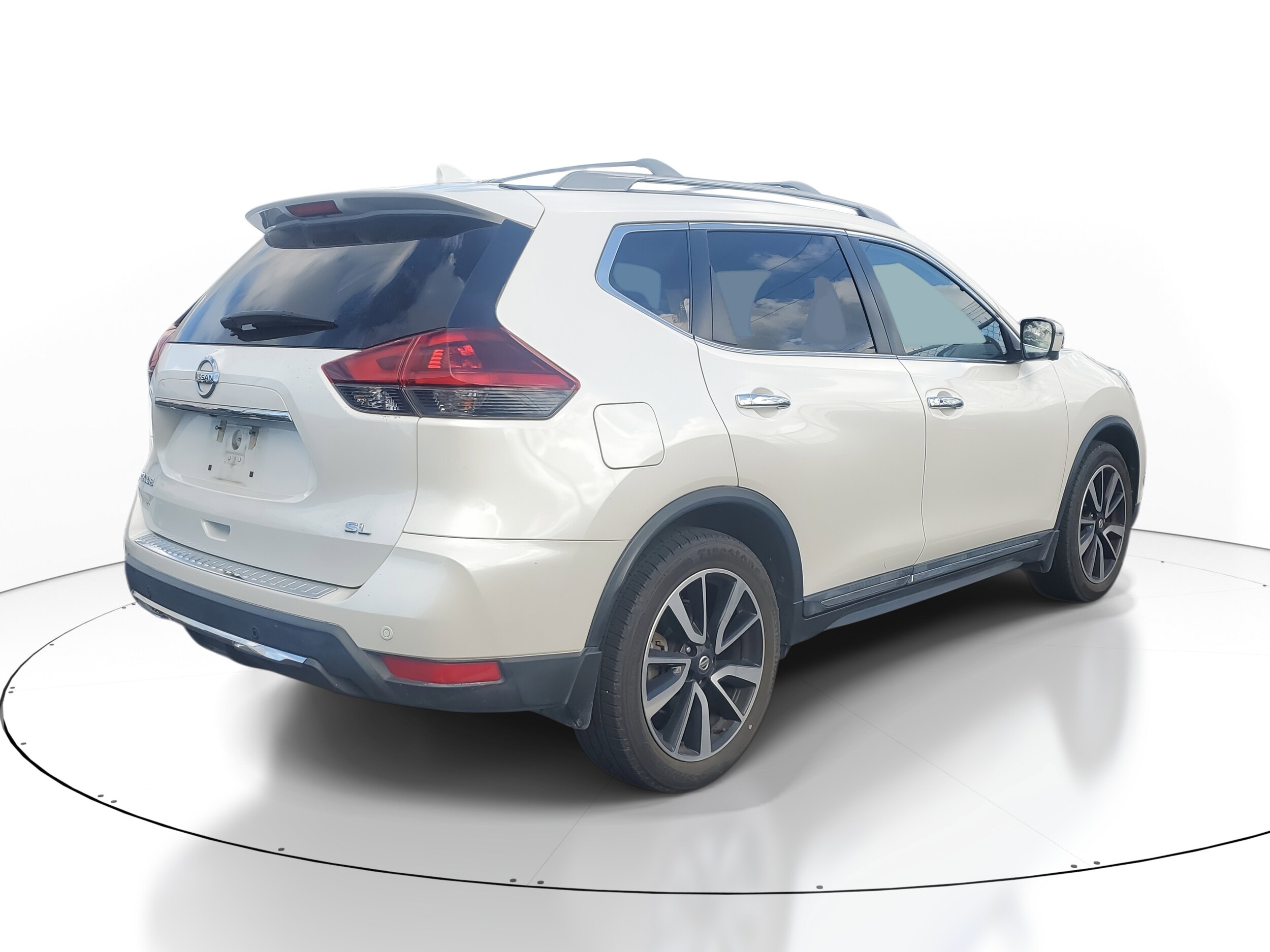 2020 Nissan Rogue SL photo 2
