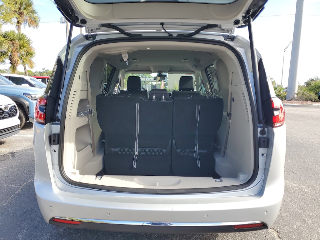 Used 2024 Chrysler Pacifica Touring L Van Passenger Van