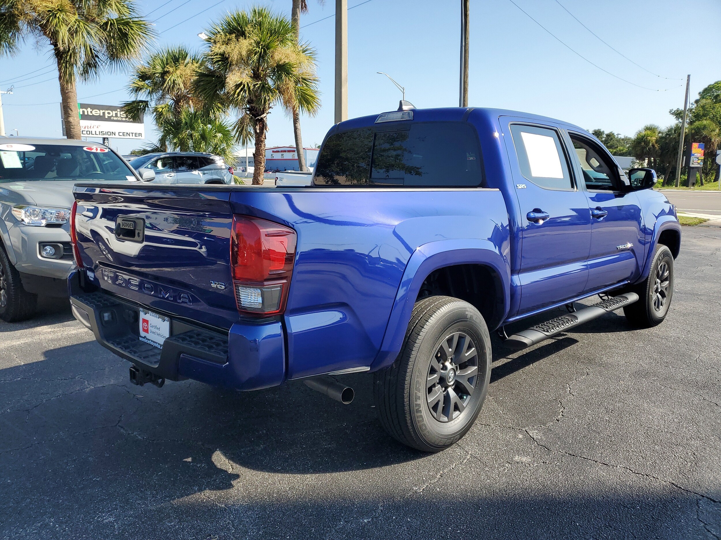 2022 Toyota Tacoma SR5 V6 photo 4