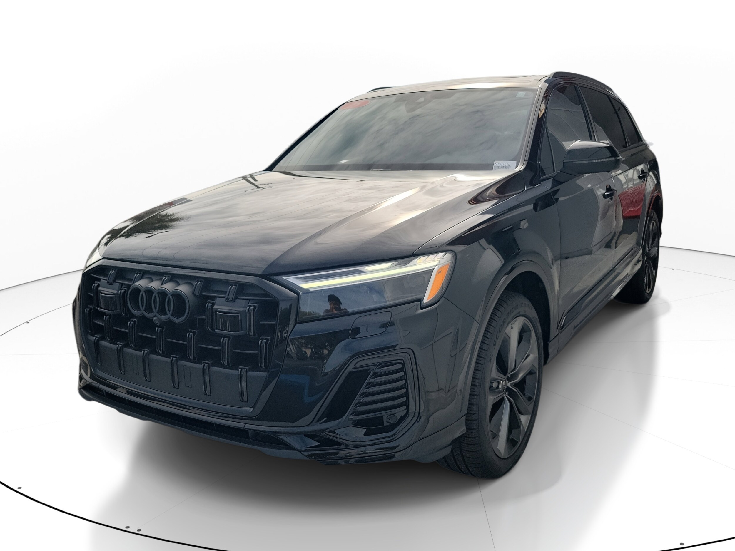 2025 Audi Q7 55 Premium photo 2