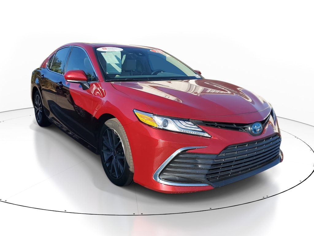 Certified 2022 Toyota Camry Hybrid XLE Sedan