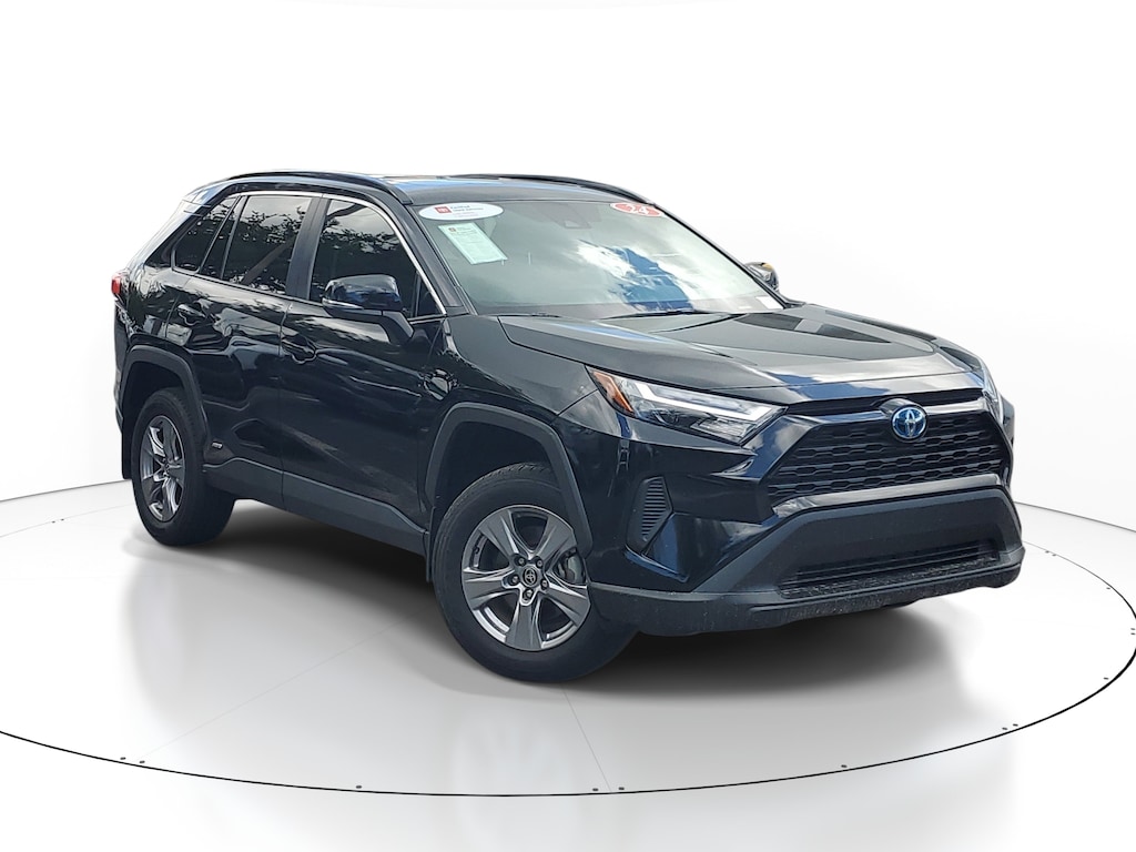 Used 2024 Toyota RAV4 Hybrid XLE SUV