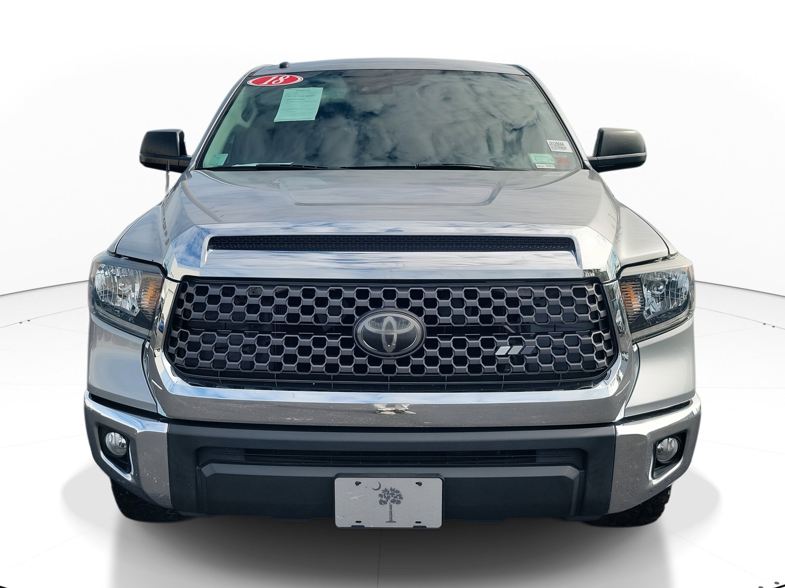 2018 Toyota Tundra SR5 CrewMax photo 2