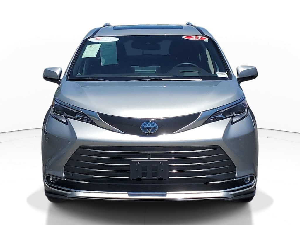 Used 2023 Toyota Sienna Platinum 7 Passenger Van Passenger Van