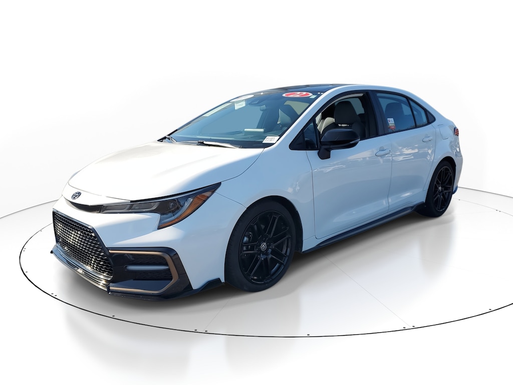 2022 Toyota Corolla SE photo 2
