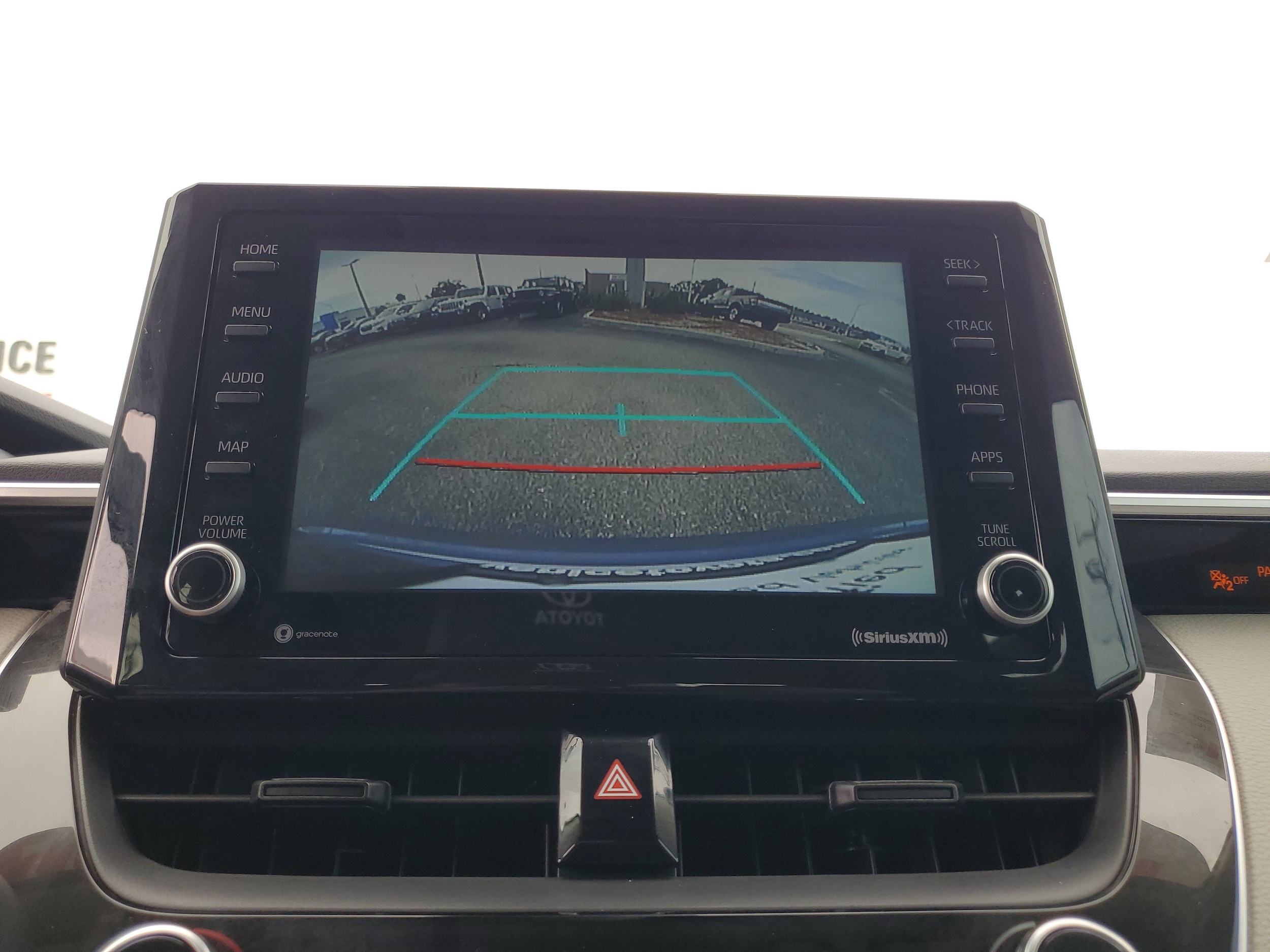 2022 Toyota Corolla LE - Photo 24