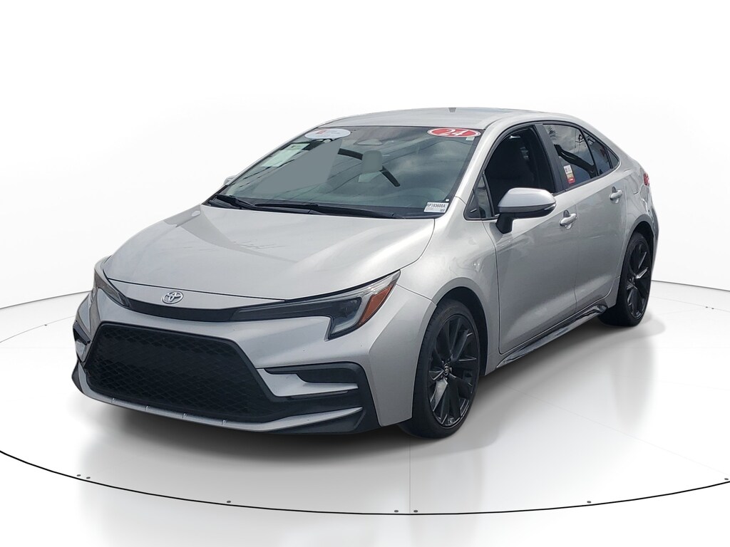 Used 2024 Toyota Corolla SE Sedan